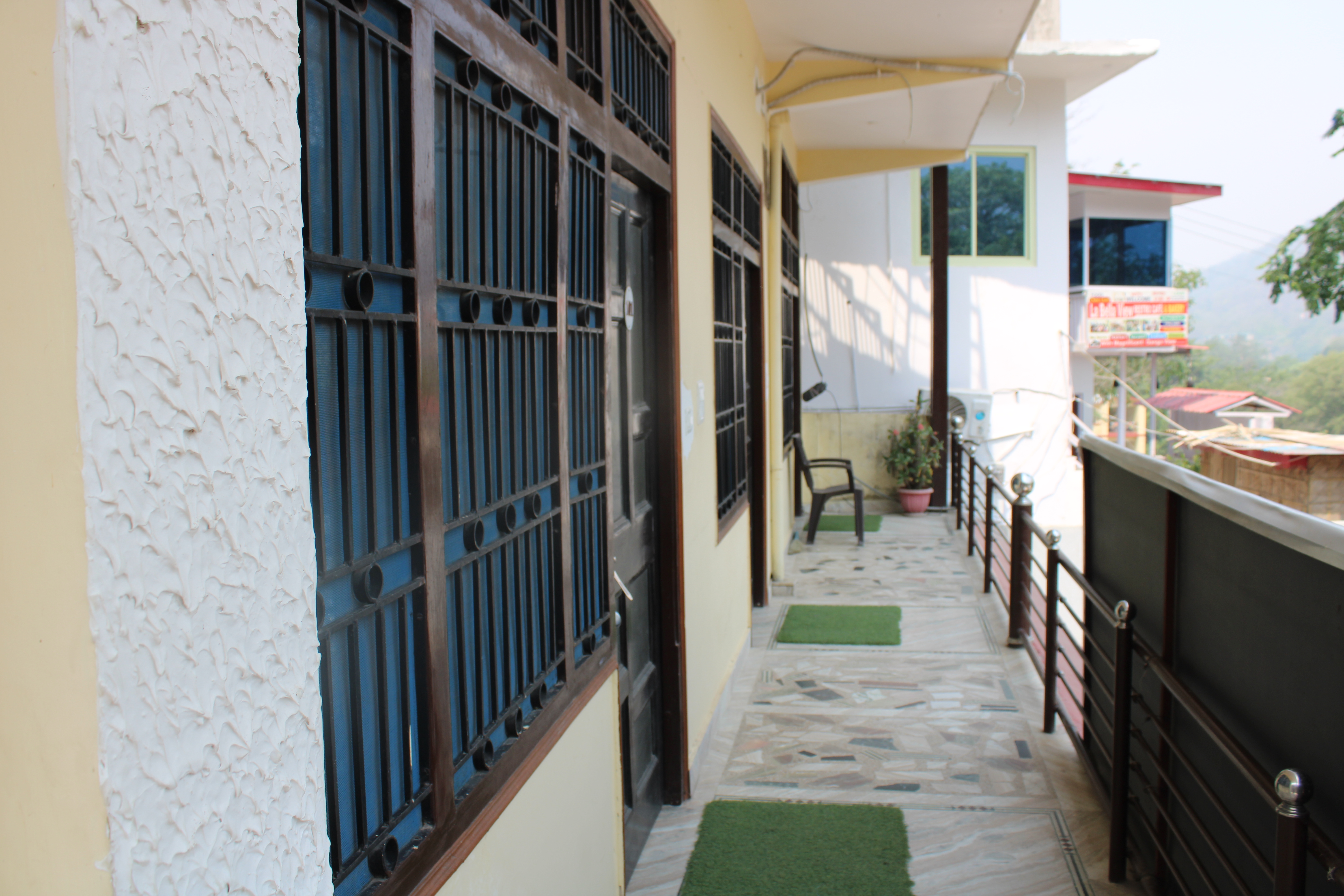 Yoga School Rishikesh Accommodation